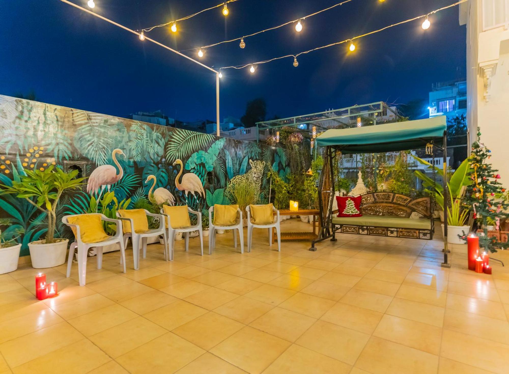 Natural Lake View Hotel Udaipur Ngoại thất bức ảnh